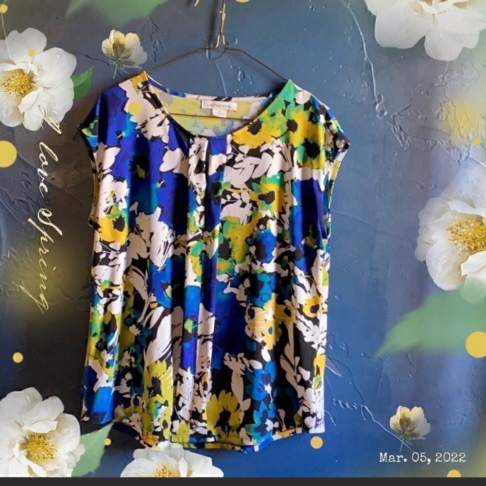 🎁♦️Liz Claiborne Bright colors 3 for $25 look for♦️ and Bundle and offer $25